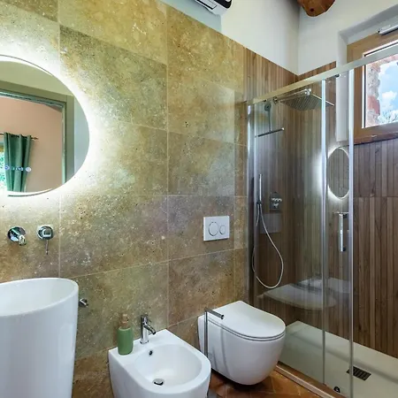 Rustico Con Jacuzzi In Toscana *