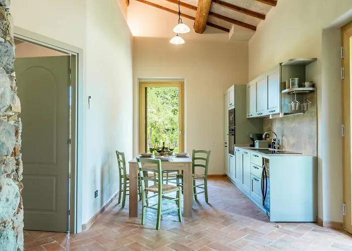 Rustico Con Jacuzzi In Toscana