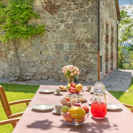 Prázdninový dům Rustico Con Jacuzzi In Toscana *